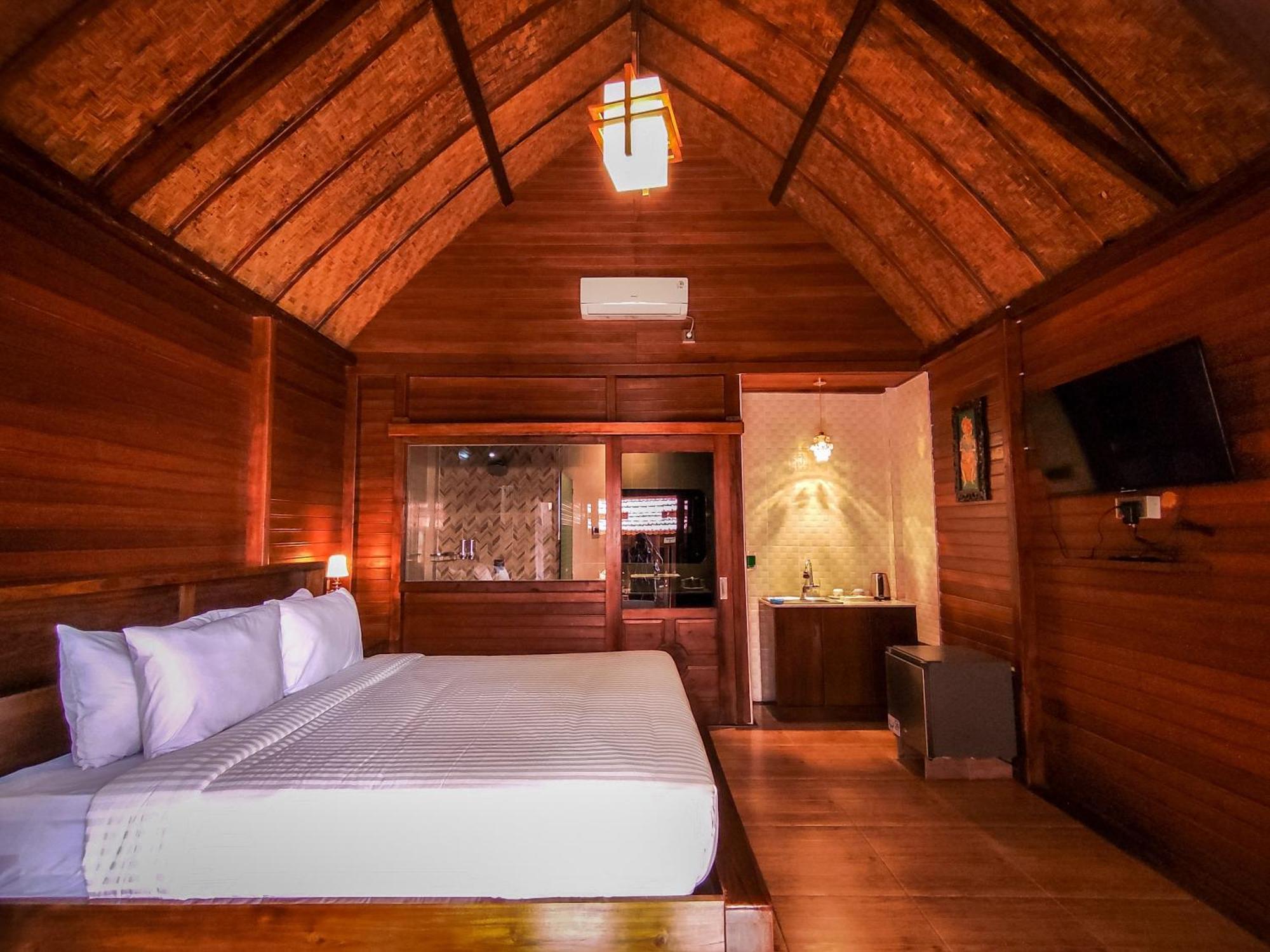Uli Wood Villa, Jimbaran Bali - Near Gwk מראה חיצוני תמונה
