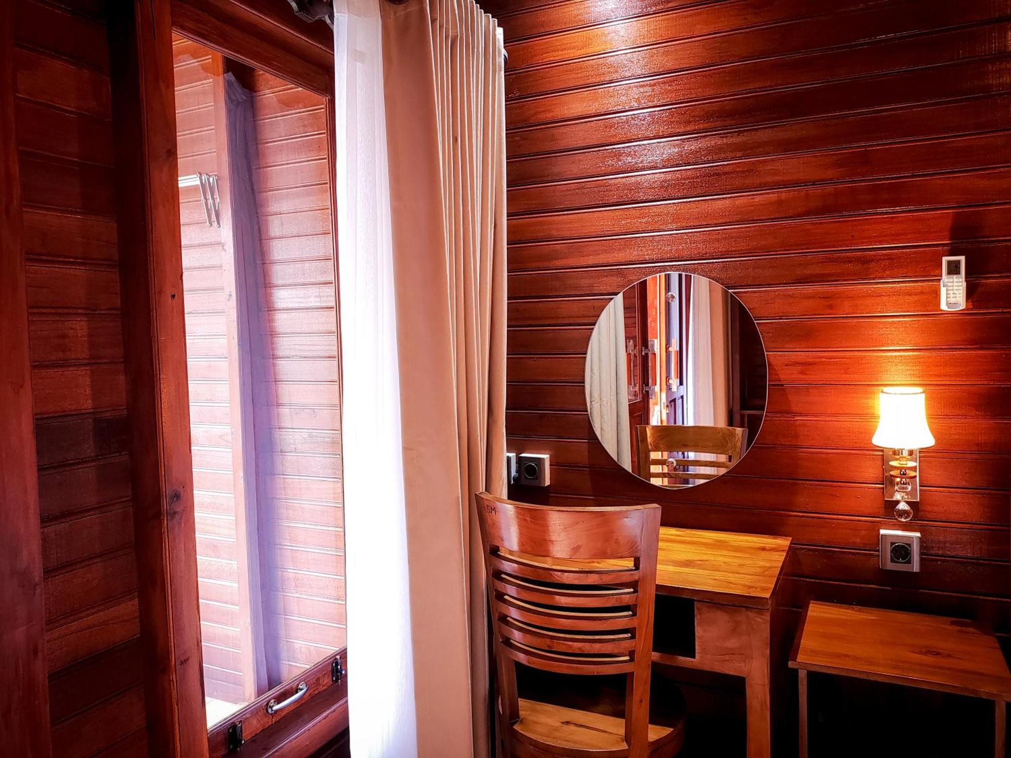 Uli Wood Villa, Jimbaran Bali - Near Gwk מראה חיצוני תמונה