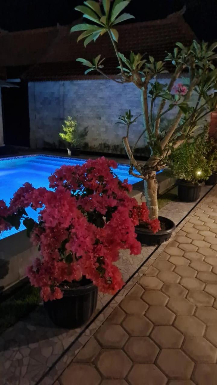 Uli Wood Villa, Jimbaran Bali - Near Gwk מראה חיצוני תמונה