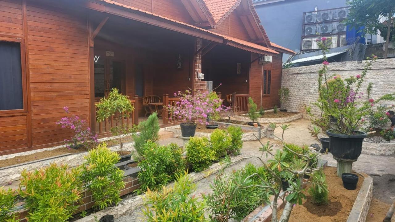 Uli Wood Villa, Jimbaran Bali - Near Gwk מראה חיצוני תמונה