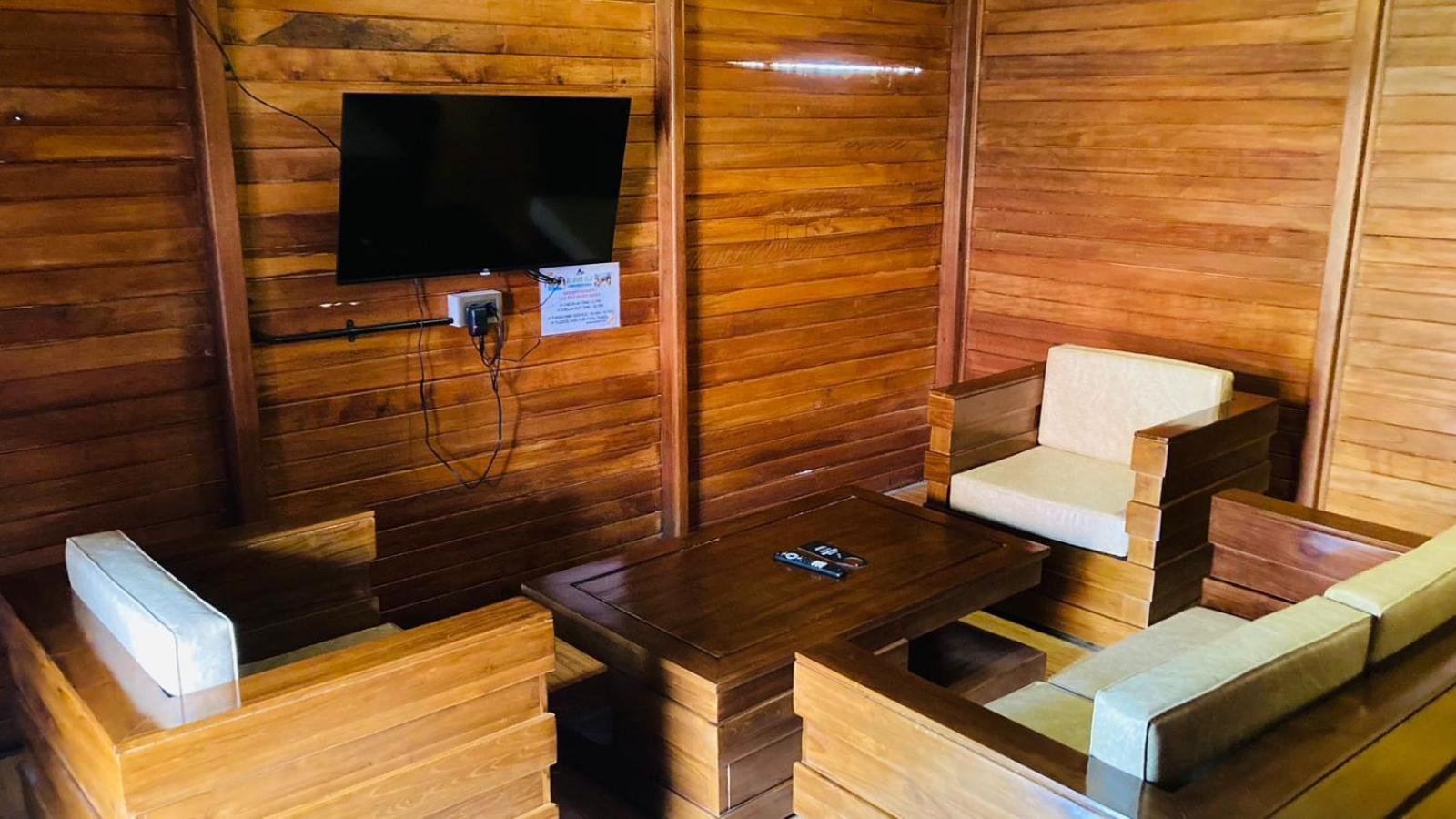 Uli Wood Villa, Jimbaran Bali - Near Gwk מראה חיצוני תמונה